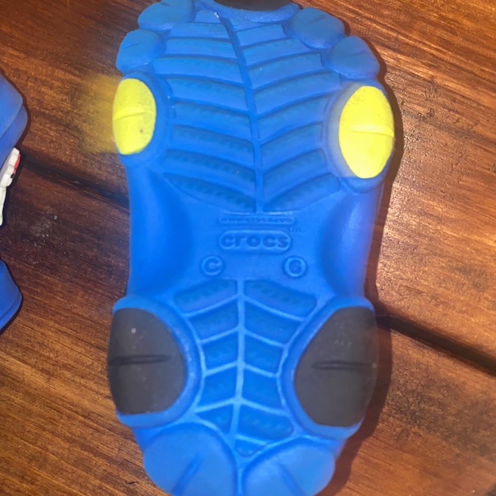 COPY - Baby Crocs - Picture 2 of 3